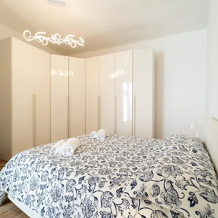 Guesthost - La Stella Di Levante - Ortigia Wonderful *